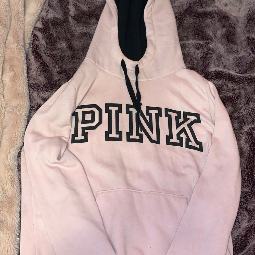 Pink hoodie sweatshirt with fuzz in the hood size medium